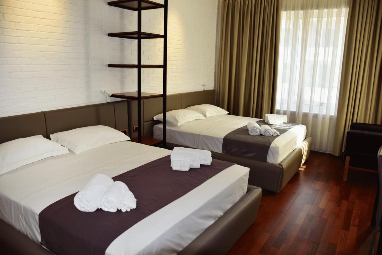 Hotel Ergi'S Durres Exterior photo